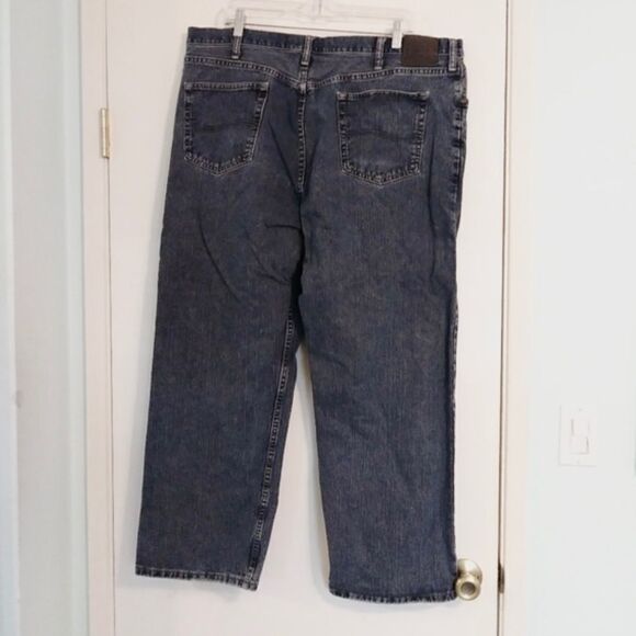 Lee Men's Relaxed Straight Leg Blue Denim Jeans - Picture 2 of 6